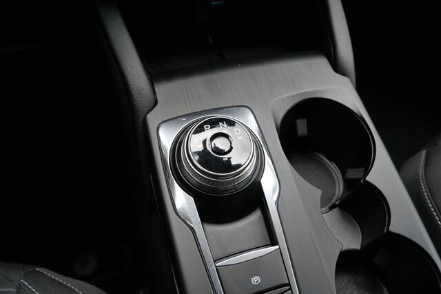 Ford KUGA 2.5 PHEV Titanium | Keyless | Carplay | 18'' | Stoel + Stuur Verwarming