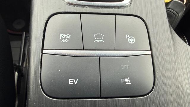 Ford KUGA 2.5 PHEV ST-LINE X / BLACK PACK / Trekhaak+driver+Winter+trekhaak