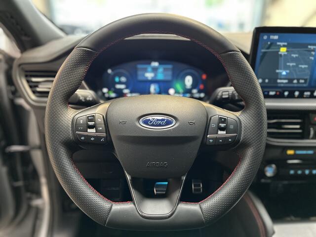 Ford KUGA 2.5 PHEV 243 pk ST-Line X I AGR stoelen | Adapt Cruise I Winter Pack | B&O | 360° Camera I All seasonbanden |