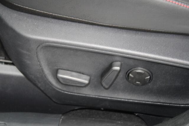 Ford KUGA 2.5 PHEV ST-Line X | Winterpack | AGR stoelen | Electrische achterklep | B&O Sound | Adaptieve Cruise Control