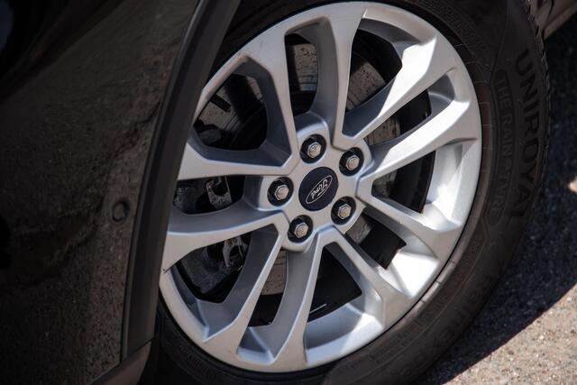 Ford KUGA 2.5 PHEV Titanium PANORAMA DAK / CAMERA / CRUISE CONTROLE / STOEL VERWARMING / CARPLAY