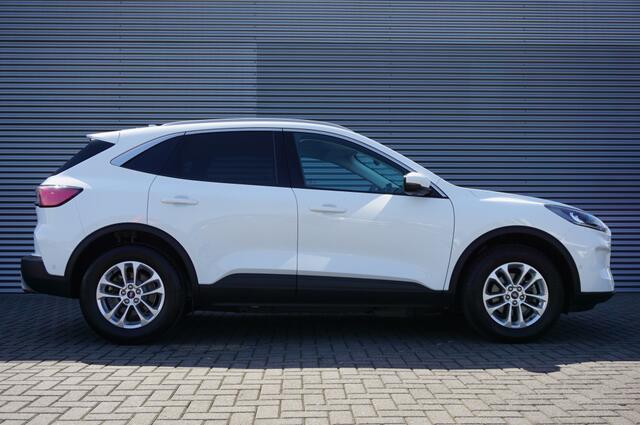 Ford KUGA 225PK PHEV Titanium AUTOM. | CAMERA | WINTERPACK | NAVI