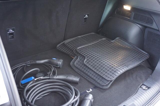 Ford KUGA 225PK PHEV Titanium AUTOM. | CAMERA | WINTERPACK | NAVI