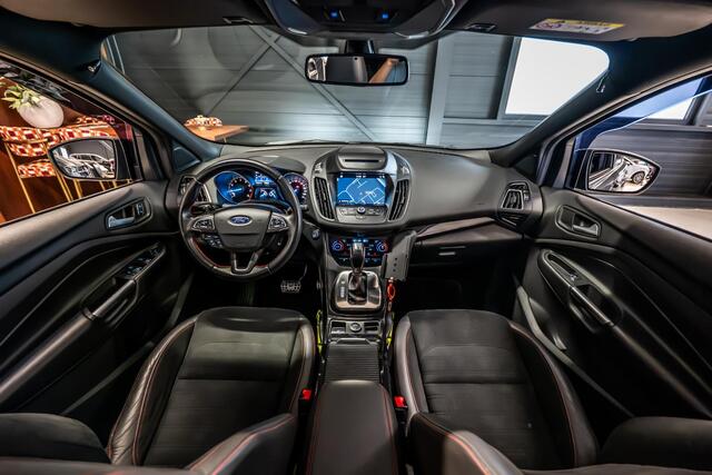 Ford KUGA 1.5 EcoBoost ST Line Winterpack | Carbon