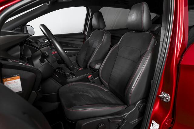 Ford KUGA 1.5 EcoBoost ST Line 150 PK | Cruise | Elek. Trekhaak | Winterpakket | PDC | Camera | NAV + App. Connect | ECC | Elek. Klep | LM 19" |