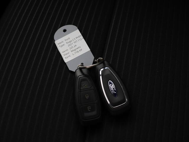 Ford KUGA 2.5 PHEV Titanium X | Trekhaak | Navigatie | B&O | Achteruitrijcamera!