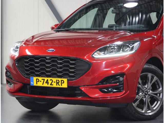Ford KUGA 225PK PHEV ST-Line | 1ste eigenaar | Schuifkanteldak | AppleCarplay/AndroidAuto | Dodehoekdetectie | Winterpack | Camera VOOR+achter | Keyless | Navigatie | DAB Radio | AUTOMAAT | Trekhaak | Cruise Control Adaptief | Isofix | Parkeersensoren | Autonome Pa