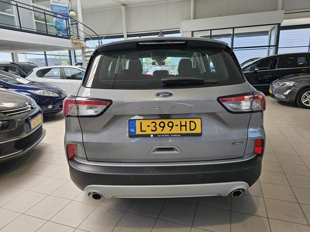Ford KUGA 2.5 PHEV Titanium