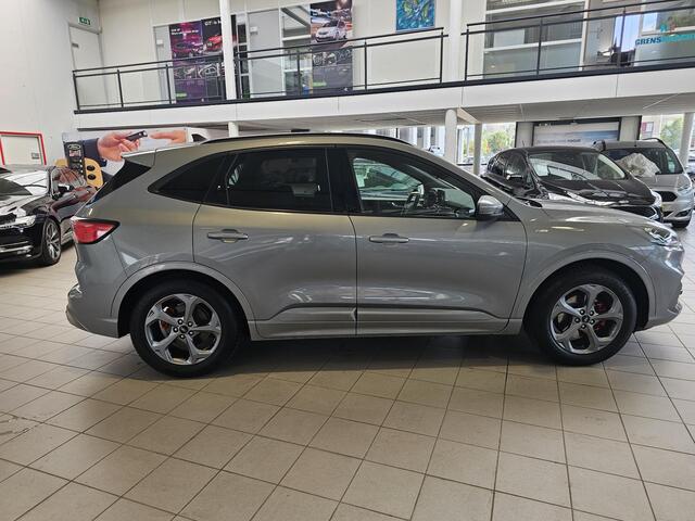 Ford KUGA 1.5 EcoBoost ST-Line X