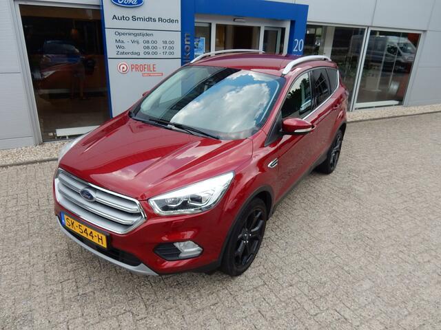 Ford KUGA 150PK EcoBoost Titanium | Xenon | Trekhaak | Elektr. achterklep | Adapt.cruise | Half leder | Camera |