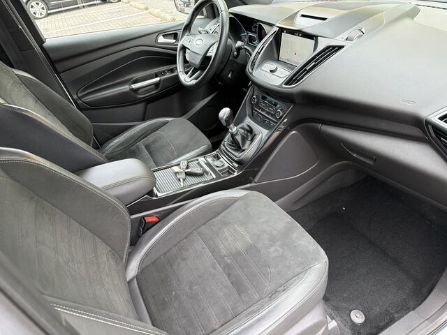 Ford KUGA 1.5 Titanium Styling Pack * ST-Line * 67.894 Km * Leder / Alcantara * Navi * Climatronic *
