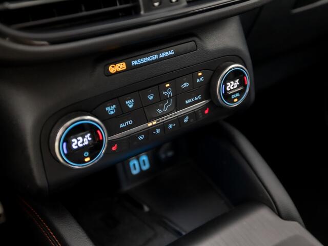 Ford KUGA 2.5 PHEV ST-Line X 225Pk Automaat (PANORAMADAK, 1e EIGENAAR, APPLE CARPLAY, STUUR/STOELVERWARMING, BANG&OLUFSEN, ELEK SPORTSTOELEN, CAMERA, TREKHAAK, ADAPTIVE CRUISE, NIEUWSTAAT)