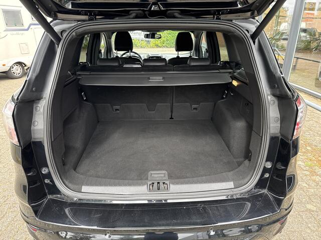 Ford KUGA 1.5 EcoBoost ST Line WINTERPACK-AUTOMAAT