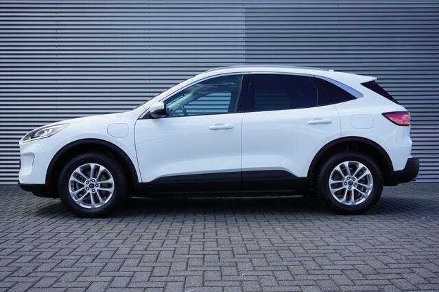 Ford KUGA 225PK PHEV Titanium AUTOMAAT | ELEC. TREKHAAK | WINTERPACK | CAMERA