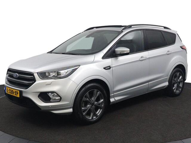 Ford KUGA 1.5 EcoBoost ST Line , trekhaak wegklapbaar , pano dak