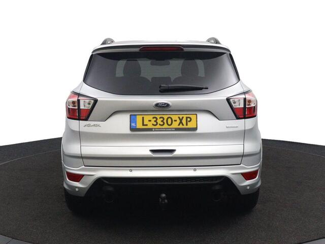 Ford KUGA 1.5 EcoBoost ST Line , trekhaak wegklapbaar , pano dak