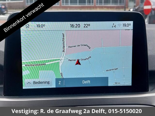Ford KUGA 1.5 EcoBoost Titanium | Stuur-& Stoelverwarming | Navigatie | Trekhaak | Camera | Climate Control |