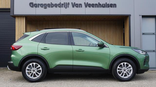 Ford KUGA 2.5 PHEV 242Pk Titanium Pano Elek trekhaak Keyless *NL auto* stuurverw 360 Camera Cruise Led *34626km* Erg nette Kuga