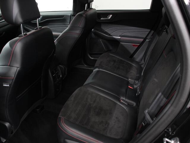 Ford KUGA 2.5 PHEV ST-Line X AUtomaat B&O Climate Control Navigatie Camera Elektrische Achterklep Verwarmbare voorstoelen Parkeersensoren voor & achter Verwarmbare voorruit Lichtmetalen velgen Trekhaak