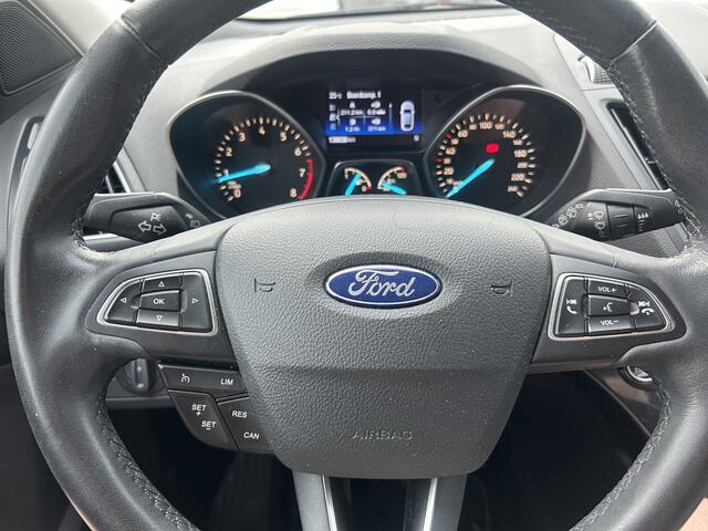 Ford KUGA 1.5 EcoBoost Titanium | Nieuw Binnen! | Cruise | Trekhaak | Navi