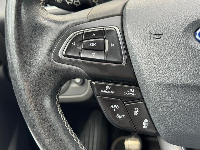 Ford KUGA 1.5 EcoBoost ST-Line | Trekhaak | 2.000KG Trekgewicht! | Verwarmde Voorruit | Camera | Adapt. Cruise | Pano | Nw. geleverd | 100% dealeronderhouden |