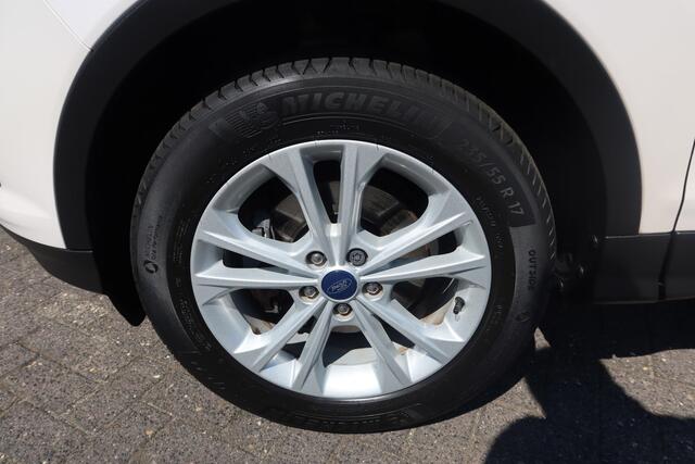 Ford KUGA 1.5 150PK Titanium I Trekhaak I CLIMA I CRUISE I PDC I 2.000kg Trekgewicht !