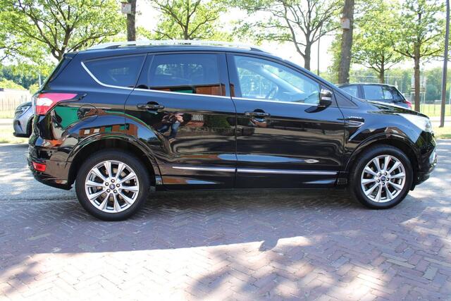 Ford KUGA 1.5 EcoBoost Vignale Trekhaak, zeer vol opties!!