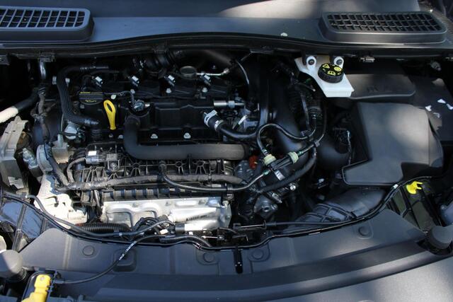 Ford KUGA 1.5 EcoBoost Vignale Trekhaak, zeer vol opties!!