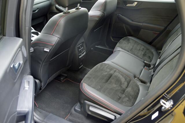 Ford KUGA 2.5 Phev 225 pk ST-Line X pano dak, driverpack, techno pack, winterpack, trekhaak, B&O sound, head up, camera, lederen bekl.