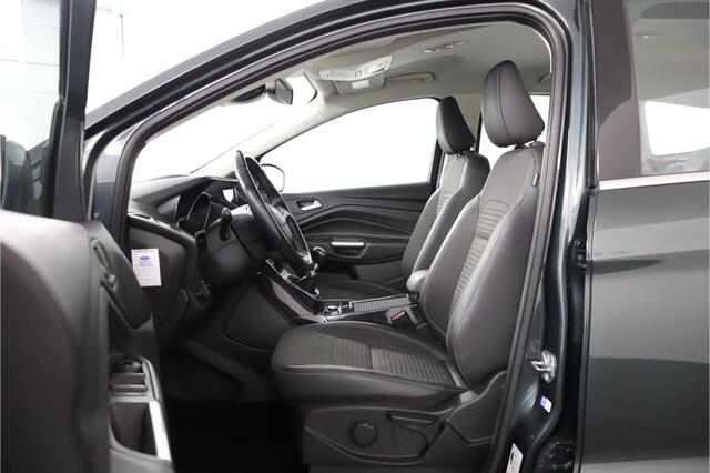 Ford KUGA 1.5 EcoBoost Titanium | All Season Banden | Trekhaak | Climate Control |