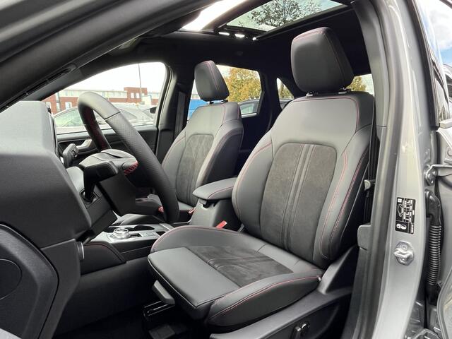 Ford KUGA 2.5 PHEV ST-Line X Black Package 243pk e-CVT Automaat | NIEUWSTE MODEL MET BLUECRUISE EN CONNECTIVITY | Leverbaar in meerdere kleuren | Full Options | Pano | BlueCruise | Black Package | E-Trekhaak | Panodak | Coast-to-Coast Matrix LED |
