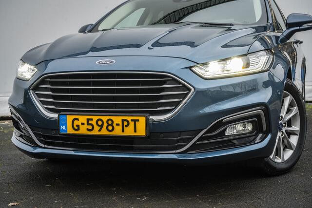Ford MONDEO Wagon 2.0 IVCT 187pk HEV Titanium Trekhaak/ Lederen int./ Stoelverwarming/ Camera/ Adapt. cruise