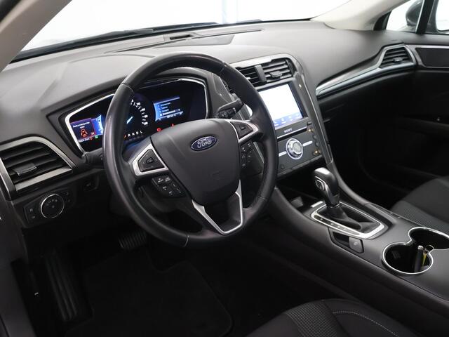 Ford MONDEO Wagon 2.0 IVCT HEV Titanium | Winterpakket | Cruise Control Adaptief | Keyless Go | Parkeercamera | Dodehoekdetectie |