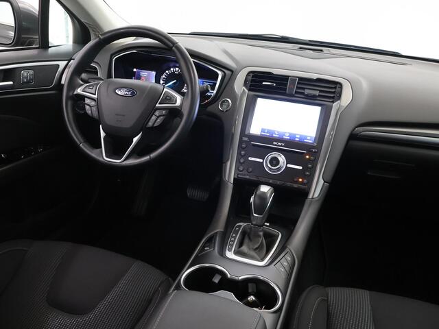 Ford MONDEO Wagon 2.0 IVCT HEV Titanium | Winterpakket | Cruise Control Adaptief | Keyless Go | Parkeercamera | Dodehoekdetectie |