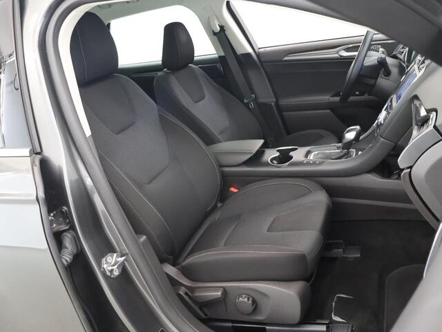Ford MONDEO Wagon 2.0 IVCT HEV Titanium | Winterpakket | Cruise Control Adaptief | Keyless Go | Parkeercamera | Dodehoekdetectie |