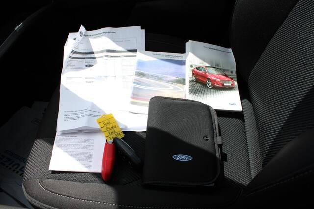 Ford MONDEO Wagon 1.5i 160pk Titanium ECC/cruise/navi/PDC/lm velgen