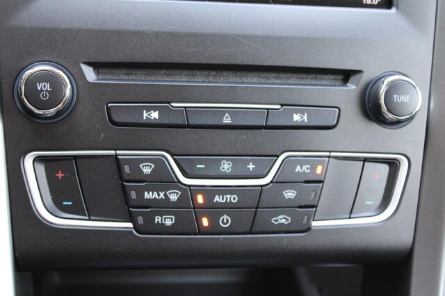 Ford MONDEO Wagon 1.5i 160pk Titanium ECC/cruise/navi/PDC/lm velgen