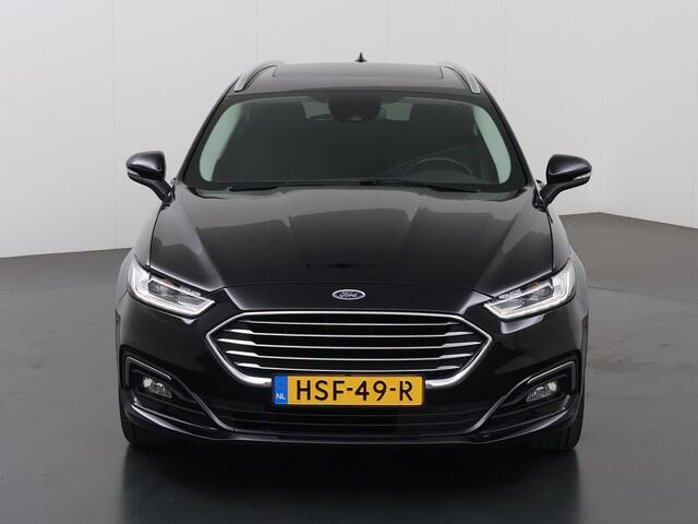 Ford MONDEO Wagon 2.0 IVCT HEV Titanium | Trekhaak | Panoramadak | Winterpakket | Cruise Control Adaptief | Keyless Go | Parkeercamera | Dodehoekdetectie | |