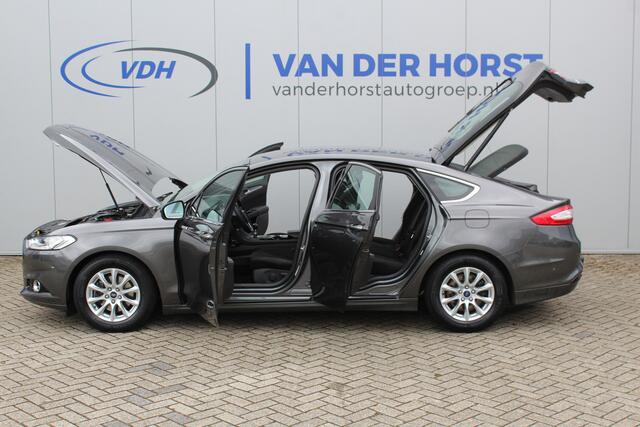 Ford MONDEO 1.5-160pk Titanium. U wenst een comfortabele reiswagen ? Zoek niet verder ! Volautm. airco, metallic lak, LM wln, trekhaak, verwarmd voorraam, LED verl., navigatie, telefoonvoorb., elektr. achterklep, keyless entry/keyless go, parkeersensoren v+a etc.