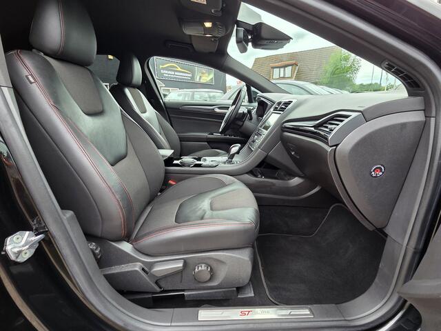 Ford MONDEO Wagon 1.5 ST Line 165pk AUTOMAAT|NAVIGATIE|CAMERA|XENON LED|LEDER|KEY LESSGO &ENTRY|GETINT GLAS|18 INCH Maandag tot Vrijdag geopend van 09.00 tot 20.00 uur en Zaterdag van 09.00 tot 18.00 uur .