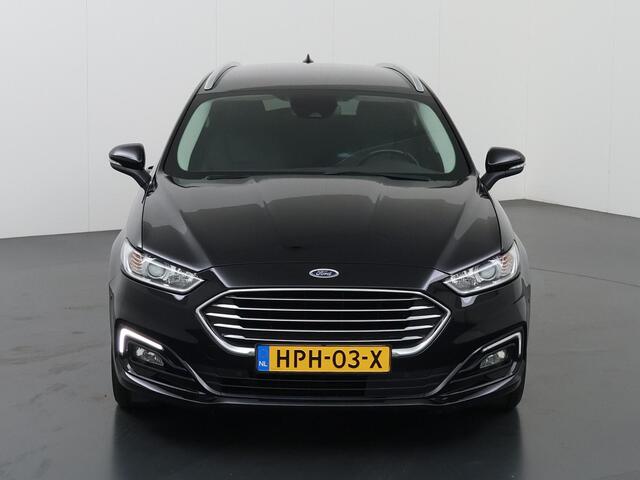 Ford MONDEO Wagon 2.0 IVCT HEV Titanium | Trekhaak | Lederen Bekleding | Elekt. verstelbare stoel(en) met geheugen | Winterpack | Parkeercamera |