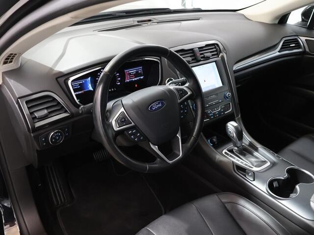 Ford MONDEO Wagon 2.0 IVCT HEV Titanium | Trekhaak | Lederen Bekleding | Elekt. verstelbare stoel(en) met geheugen | Winterpack | Parkeercamera |