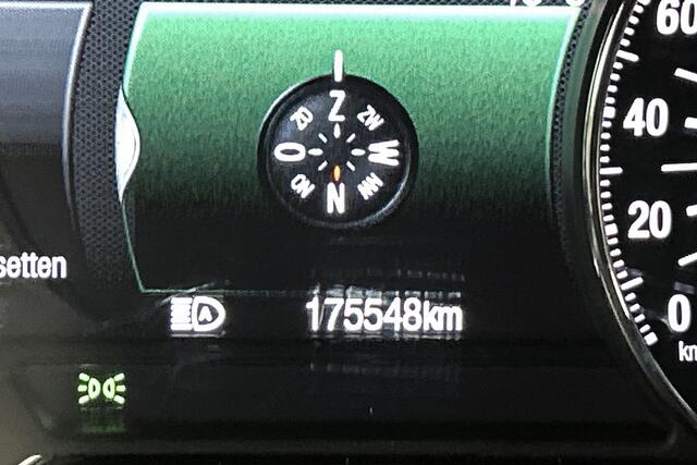 Ford MONDEO Wagon 1.5 Titanium | LED koplampen | Parkeersensoren | Cruise control | Airconditioning