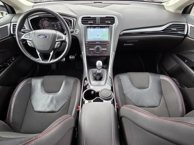 Ford MONDEO Wagon 1.5 ST Line NAVIGATIE|CAMERA|XENON LED|LEDER|KEY LESSGO &ENTRY|GETINT GLAS|TREKHAAK AFNEEMBAAR|18 INCH Maandag tot Vrijdag geopend van 09.00 tot 20.00 uur en Zaterdag van 09.00 tot 18.00 uur