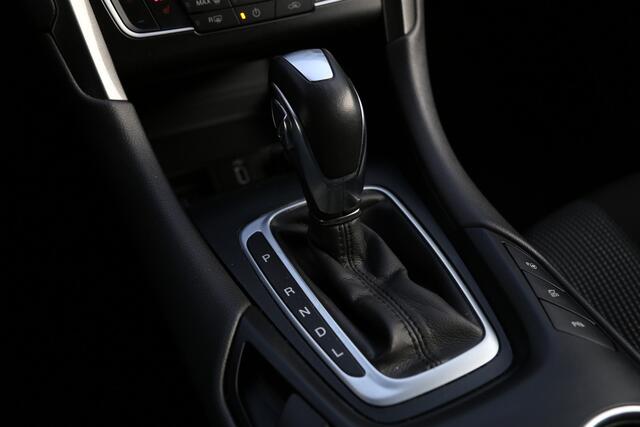 Ford MONDEO 2.0 IVCT HEV Titanium Navi Camera