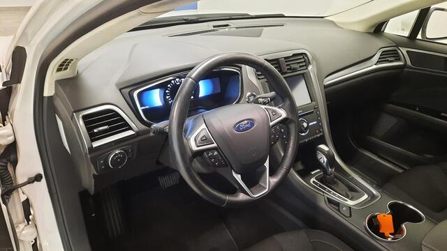 Ford MONDEO 2.0 IVCT HEV Titanium X