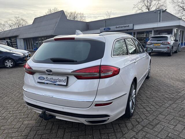 Ford MONDEO Wagon 2.0 IVCT HEV Vignale 187 pk | Panoramadak | Adaptieve cruise control | Trekhaak | Winter Pack | Adaptive cruise control | Achteruitrijcamera | Bestuurdersstoel Met Geheugen