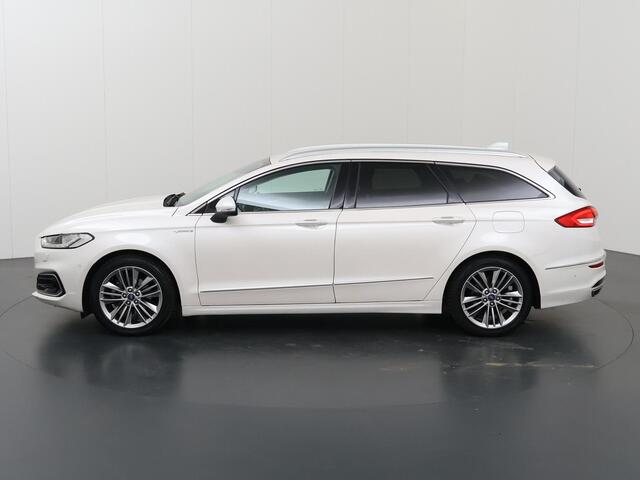 Ford MONDEO Wagon 2.0 IVCT HEV Vignale | Trekhaak | Adaptive Cruise Control | Leder | Stoelkoeling/Verwarming | Sony Premium Audio | Elektr. Achterklep | Parkeercamera |