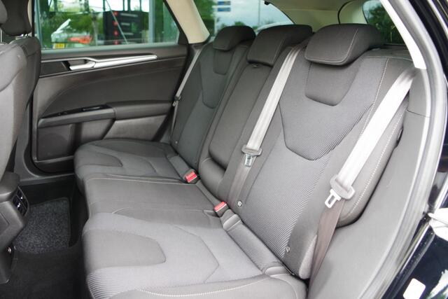 Ford MONDEO Wagon 1.5 160 PK Automaat Trend, Trekhaak, Memory, Camera
