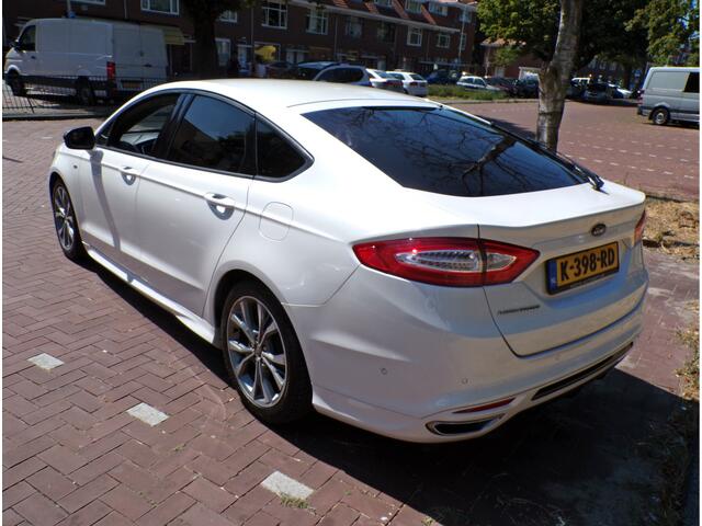 Ford MONDEO 1.5 ST Line FORD DEALER ONDERHOUDEN 165 PK N.A.P